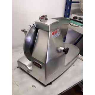 AFFETTATRICE BERKEL 350 VOLT.220/380 PIATTO CARNE