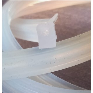silicone gasket with lip 7x9 height 12 sold by the metre